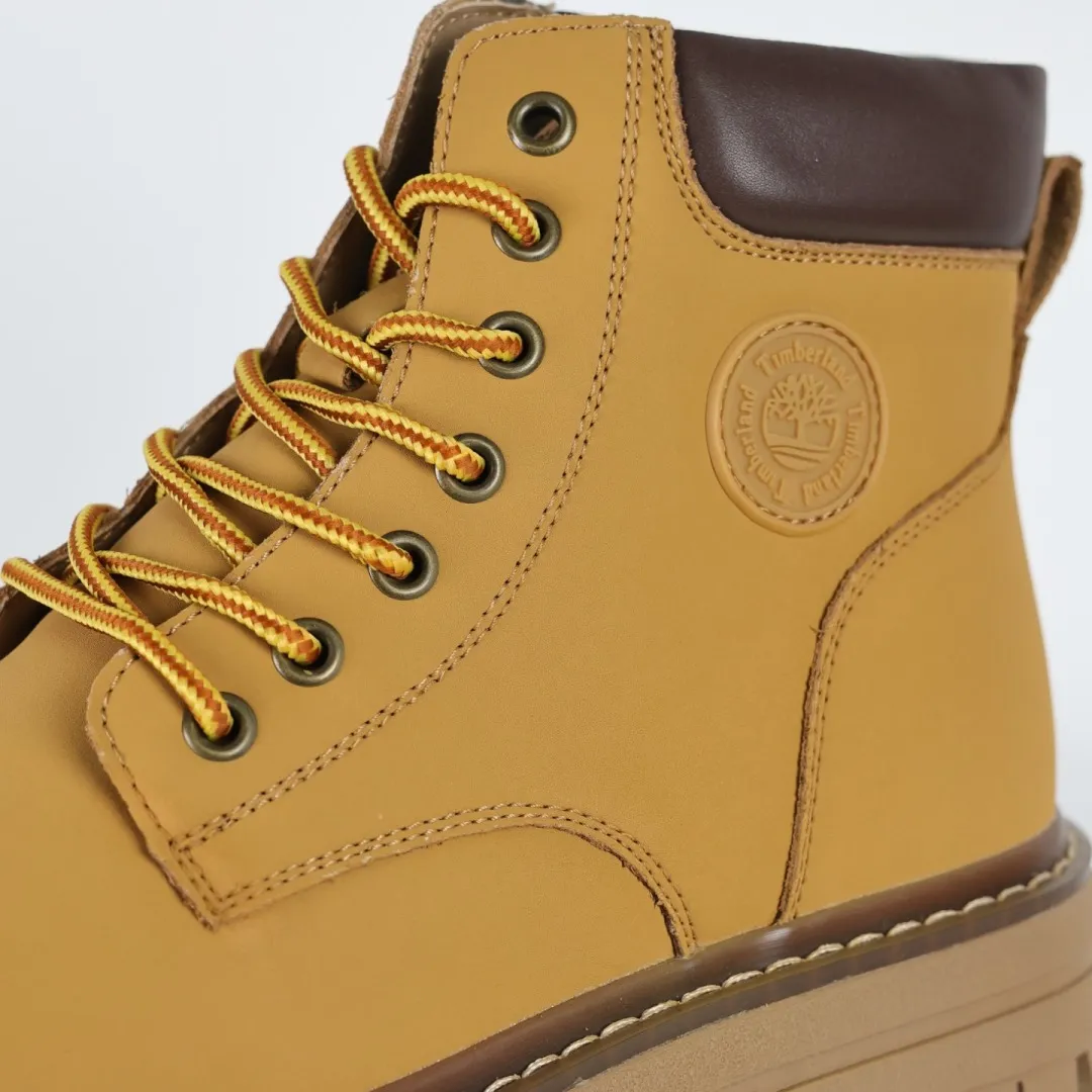 Copywriting price 💰620 Core recommendation Good price Timberland Timberland outdoor high-top casual rhubarb boots series #Guangdong Dachang quality Original box original packaging Fashion trend matching The fabric is made of Italian top-grade frosted fine-grained cowhide with anti-odor and anti-corrosion genuine leather latex insoles. The outsole and hardware are all made from OEM raw materials. The same as the original Goodyear never-open glue process. Good products do not kill pigs. Exclusive launch on the entire network. The quality is unquestionable. The full set of official website unified packaging Give you a perfect wearing experience. High-quality and durable. A must-have for stylish men. Specially designed to treat those who are not handsome. High-quality and first-class foot feel. Specially designed for cold protection and outdoor use this winter. Casual matching for daily use. Size: 38 39 40 41 42 43 44 (leather shoe size)
